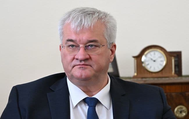 Szibiha: Mendel a saját országát támadta a Tucker Carlsonnak Zelenszkijről adott interjújában