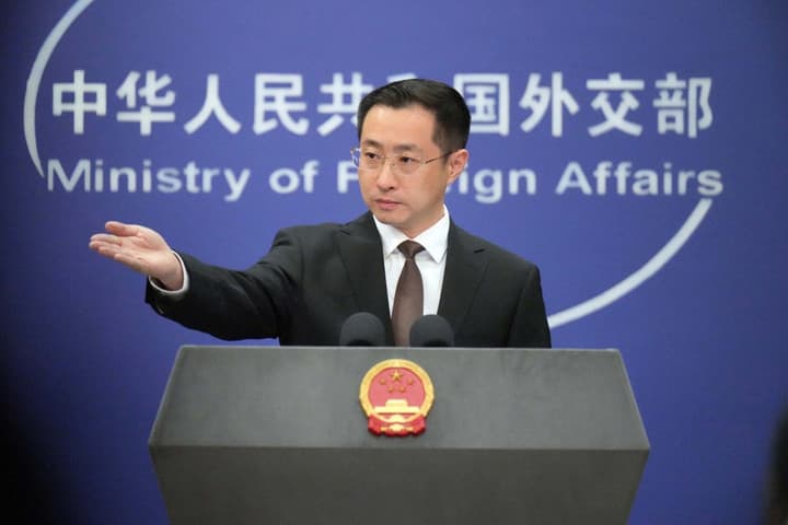 Peking arra kérte állampolgárait, hogy maradjanak távol a fegyveres konfliktusövezetektől