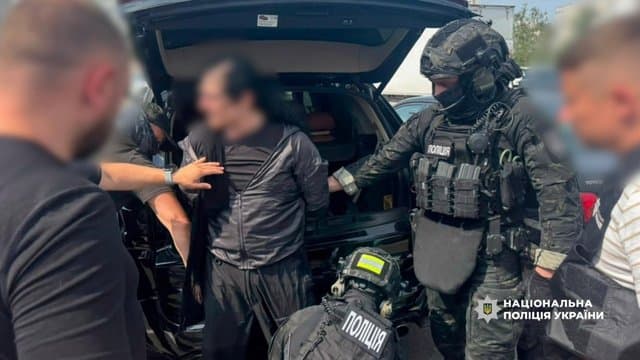 Húsz év rejtek után elfogták Kijevben az Interpol által körözött örményt