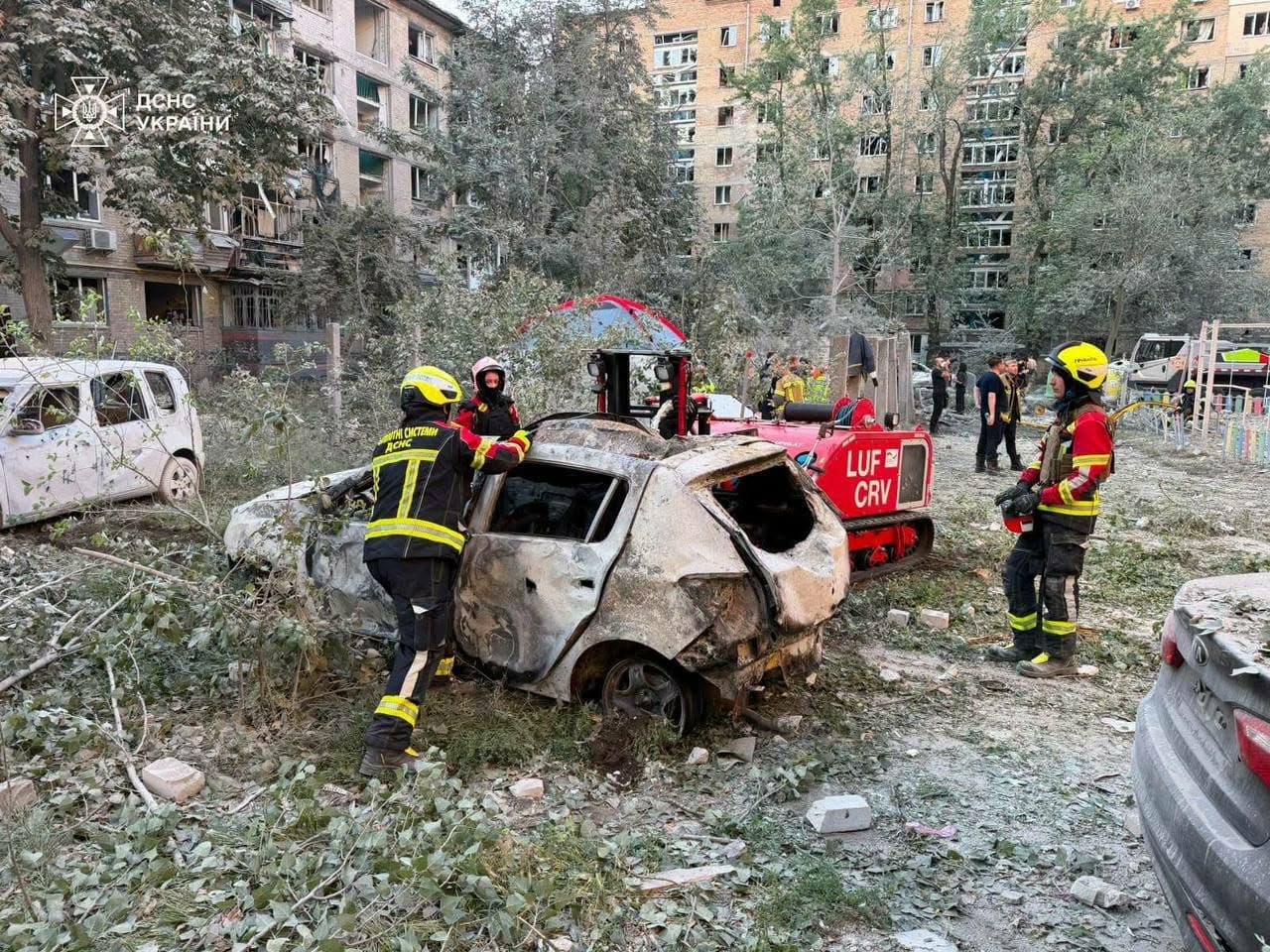 Éjszakai légi tűzharc Odessza felett: orosz támadások és ukrán válaszok