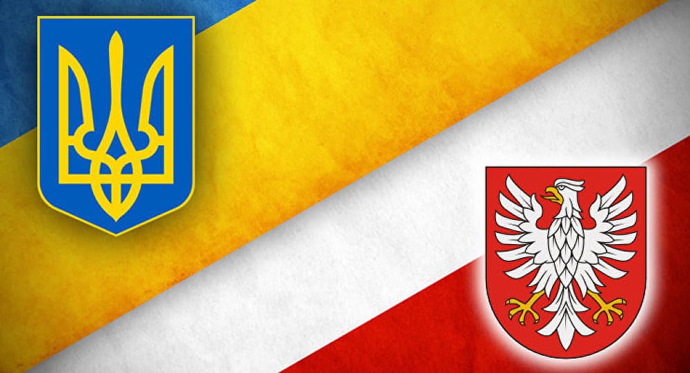 Lengyel politikusok sorra adják vissza ukrán kitüntetéseiket a történelmi viták miatt