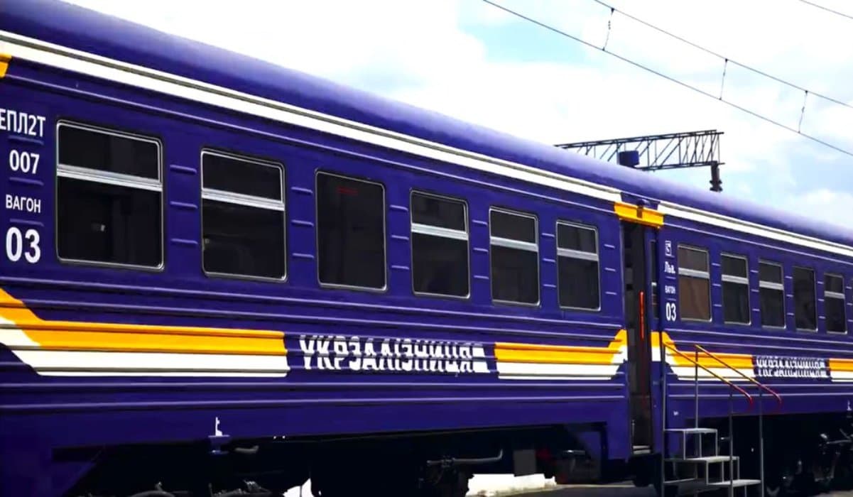 Ukrzaliznicja szigorít: Jegy nélkülözhetetlen az elővárosi vonatokon