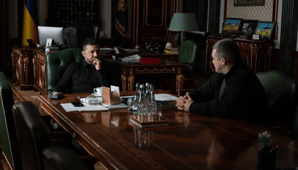 Mihajlo Fedorov továbbra is Zelenszkij csapatának tagja marad