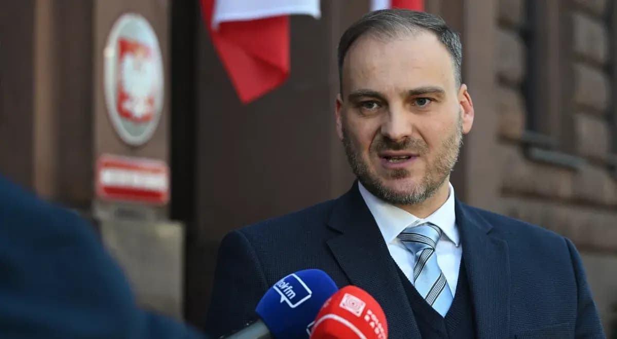 Lengyel aggodalmak az ukrán nemzeti panteon miatt: ne tartsanak számon tömeggyilkosokat
