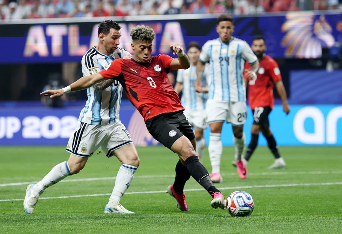 Argentína fordított az egyiptomiak ellen a vb nyolcaddöntőjében