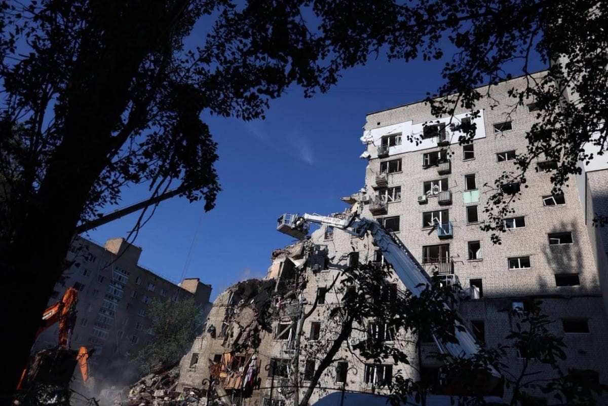 Kijevben gyásznappá nyilvánították a pénteket az orosz támadás áldozatainak tiszteletére