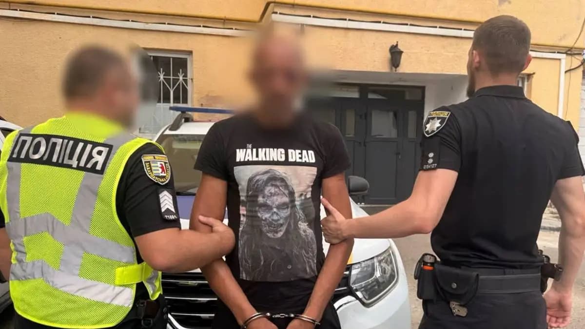 Tragikus haláleset Nagyberegen: baltával végzett ismerősével egy férfi