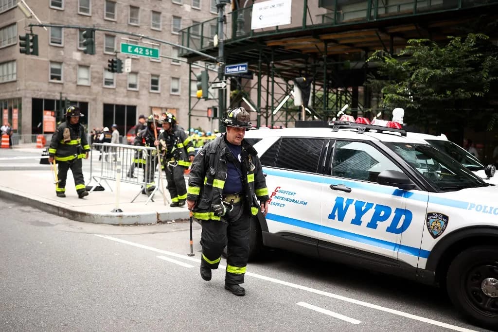 Robbanás a manhattani szövetségi épület előtt – őrizetbe vették a támadót