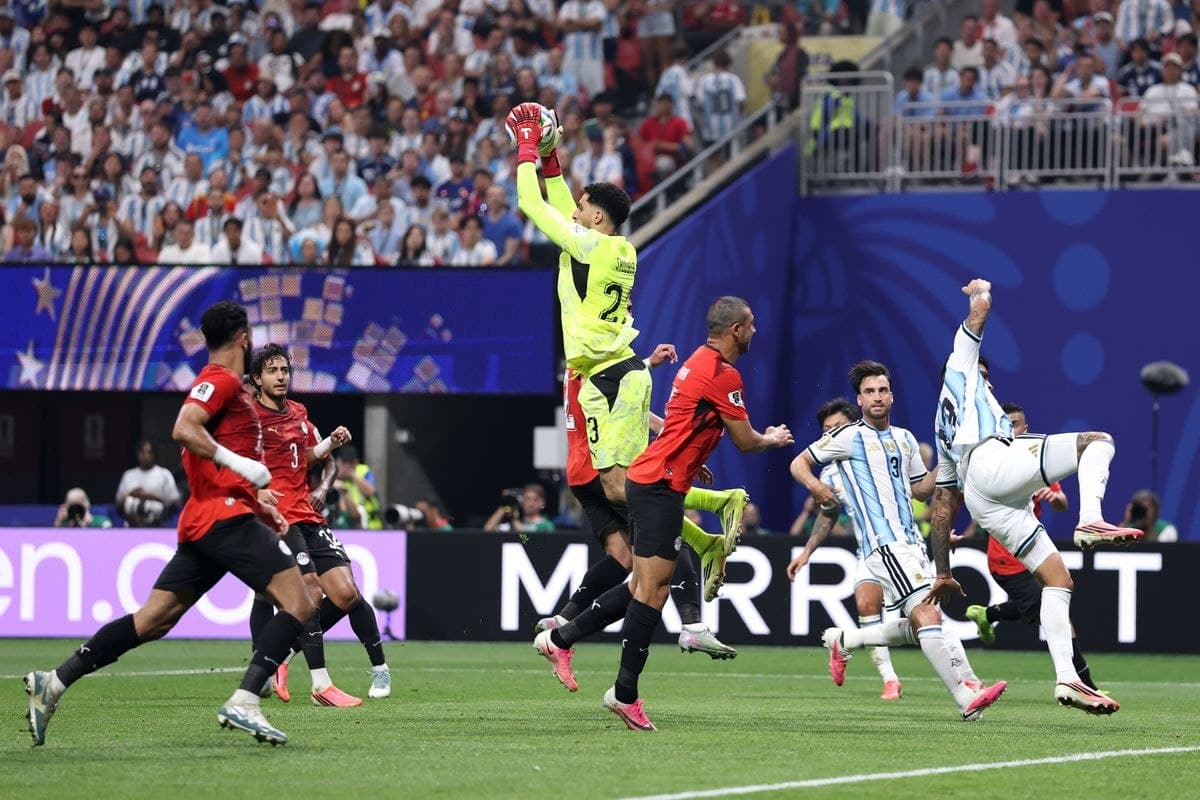 Drámai fordítás: Argentína visszajött kétgólos hátrányból az Egyiptom elleni nyolcaddöntőben