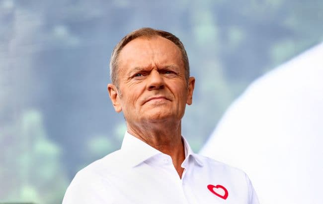 Tusk keményen bírálja az Ukrajnát támadó lengyel ellenzéket