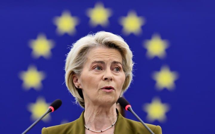 EU: Új szabályozás gyermekek közösségi médiához való hozzáférésére