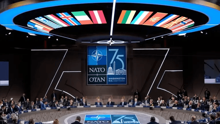 Ukrajna jelentős szereplőként vesz részt az ankarai NATO-csúcson