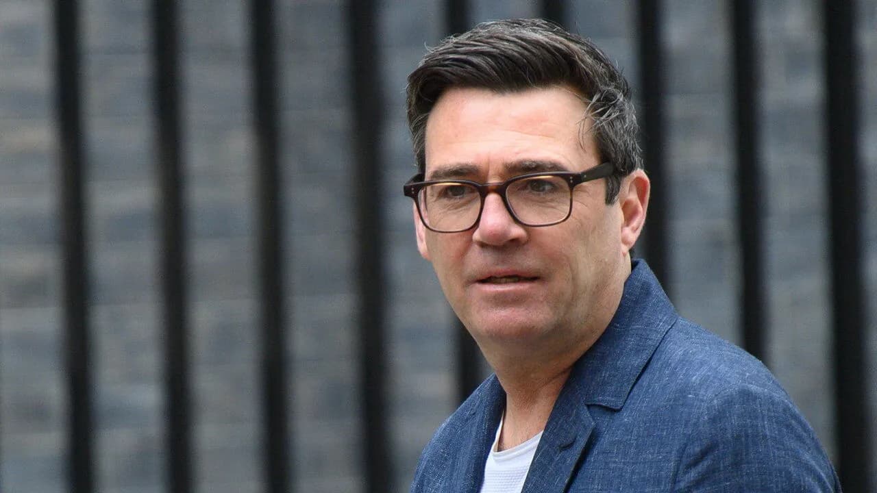Andy Burnham lett a brit Munkáspárt új vezére és miniszterelnök-jelöltje