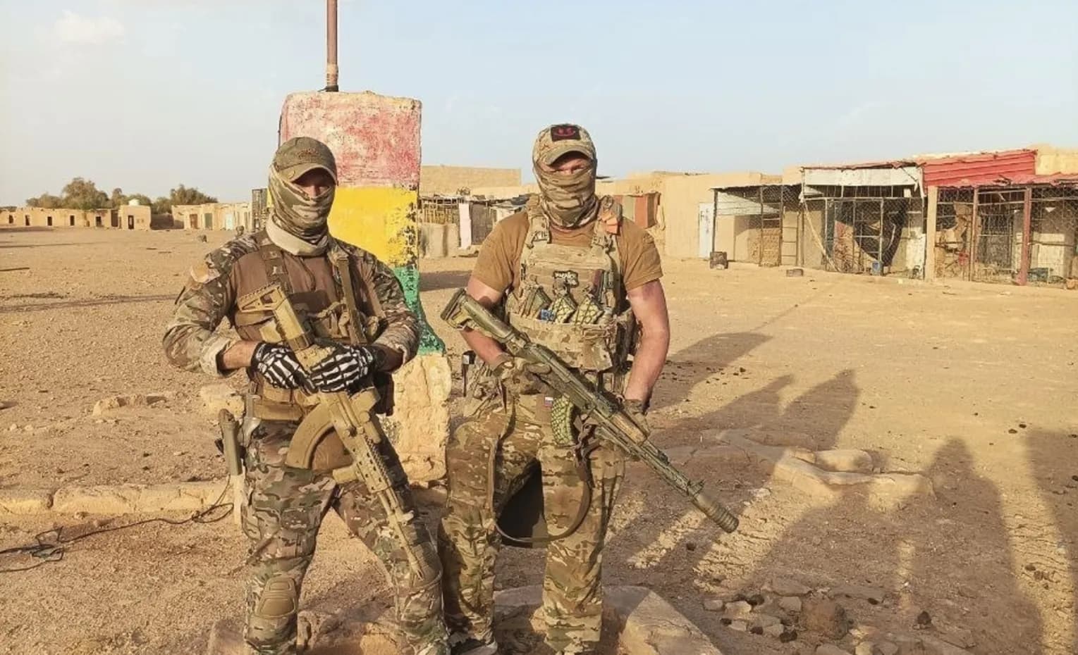 Lázadók rajtaütése miatt lángolt egy orosz-mali katonai konvoj Mali északi részén