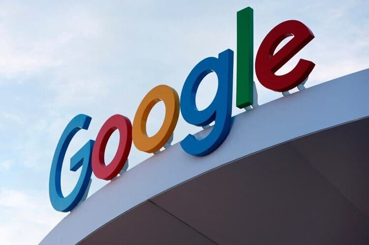 Egymilliárd eurós bírságot kapott a Google az EU-digitális szabályok megsértéséért