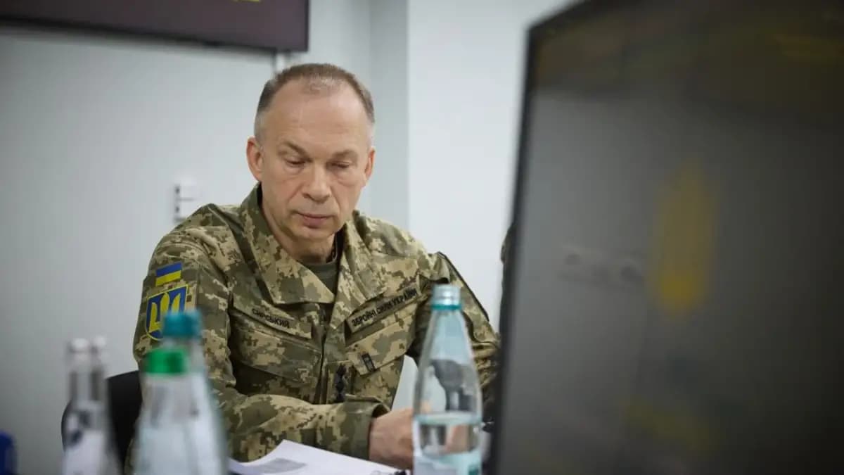Új főparancsnokot kapott az ukrán hadsereg Zelenszkij döntése nyomán