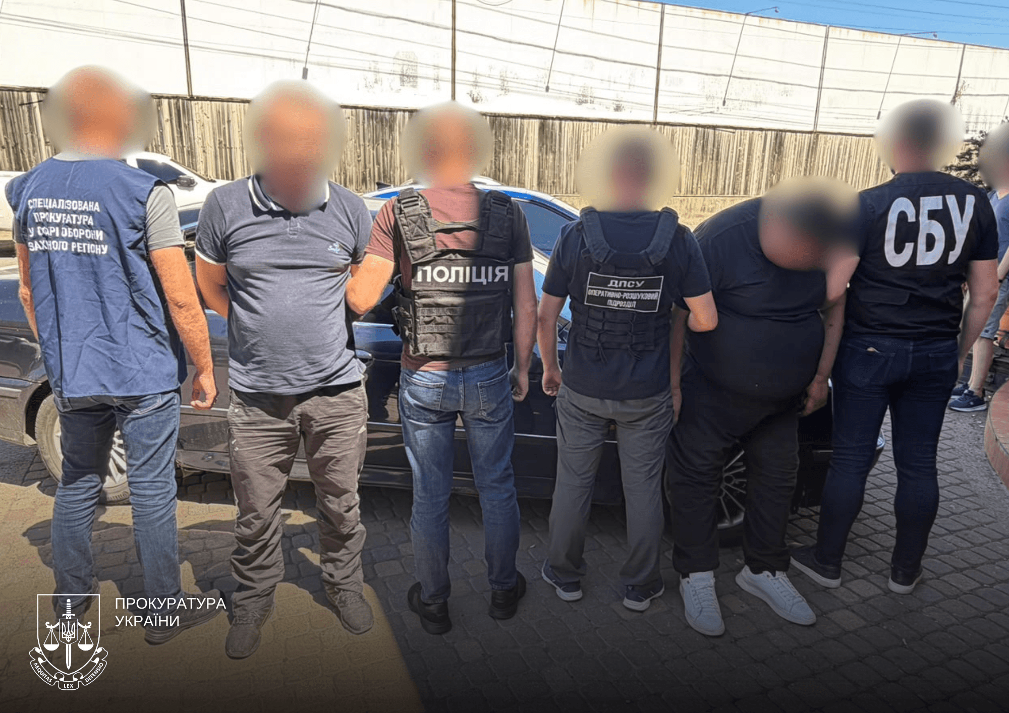 Illegális határátlépés szervezésével gyanúsítanak két férfit Kárpátalján