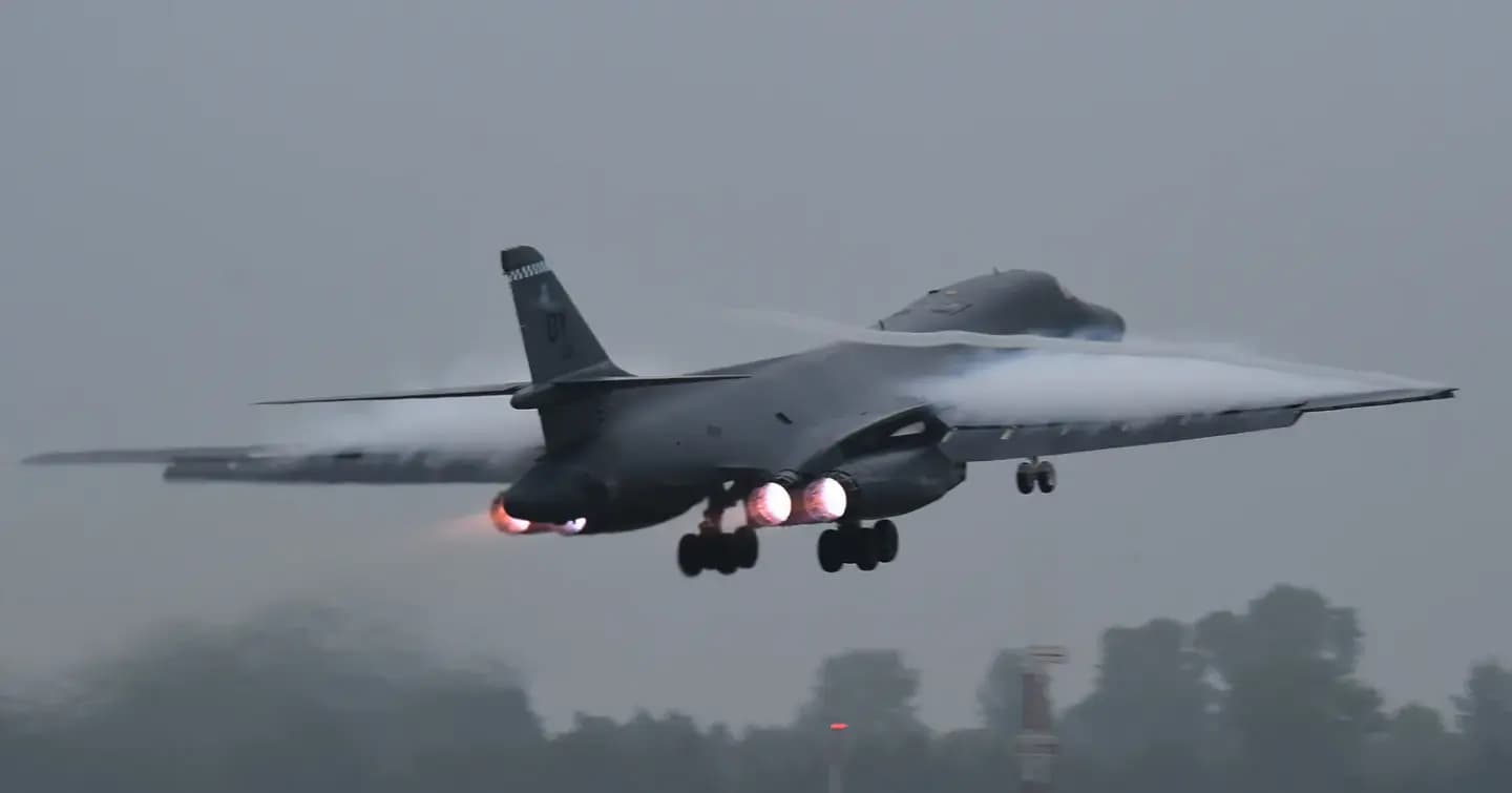 USA először vetett be B-1 bombázót az Irán elleni új támadássorozatban