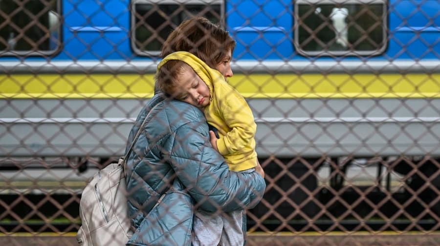 Az EU az ukrán menekültek ideiglenes védelmének meghosszabbítását tervezi 2028-ig