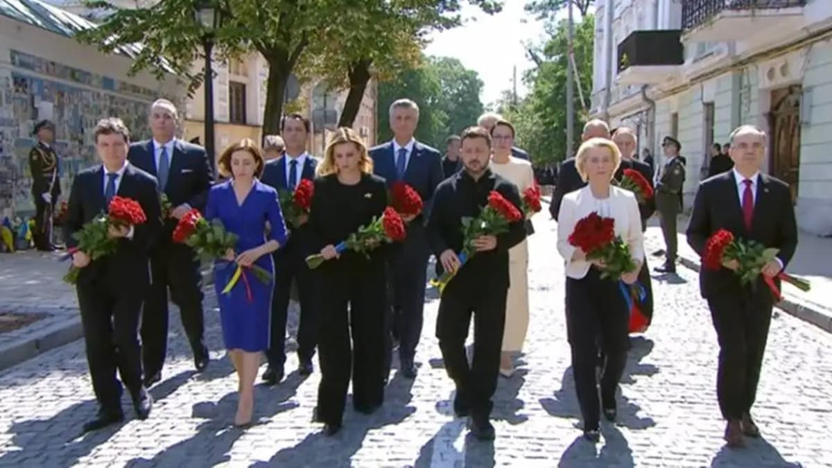 Zelenszkij: Egy Oroszország nélküli, békés Ukrajna a legfőbb célunk