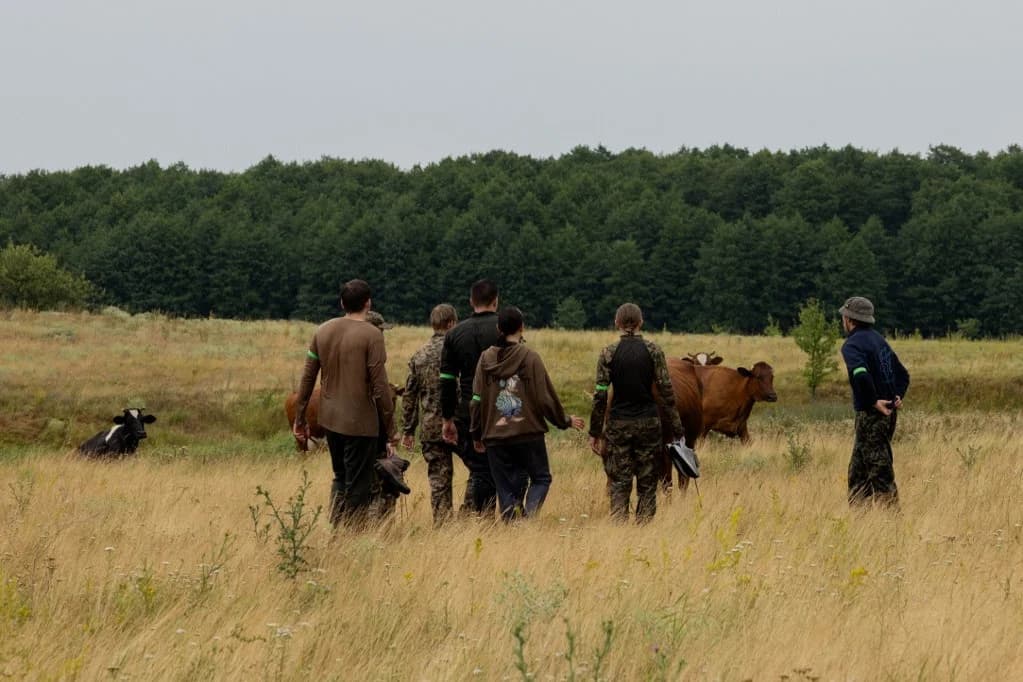 Ukrajnai gyerekek millióit érinti az orosz katonai és ideológiai átnevelés