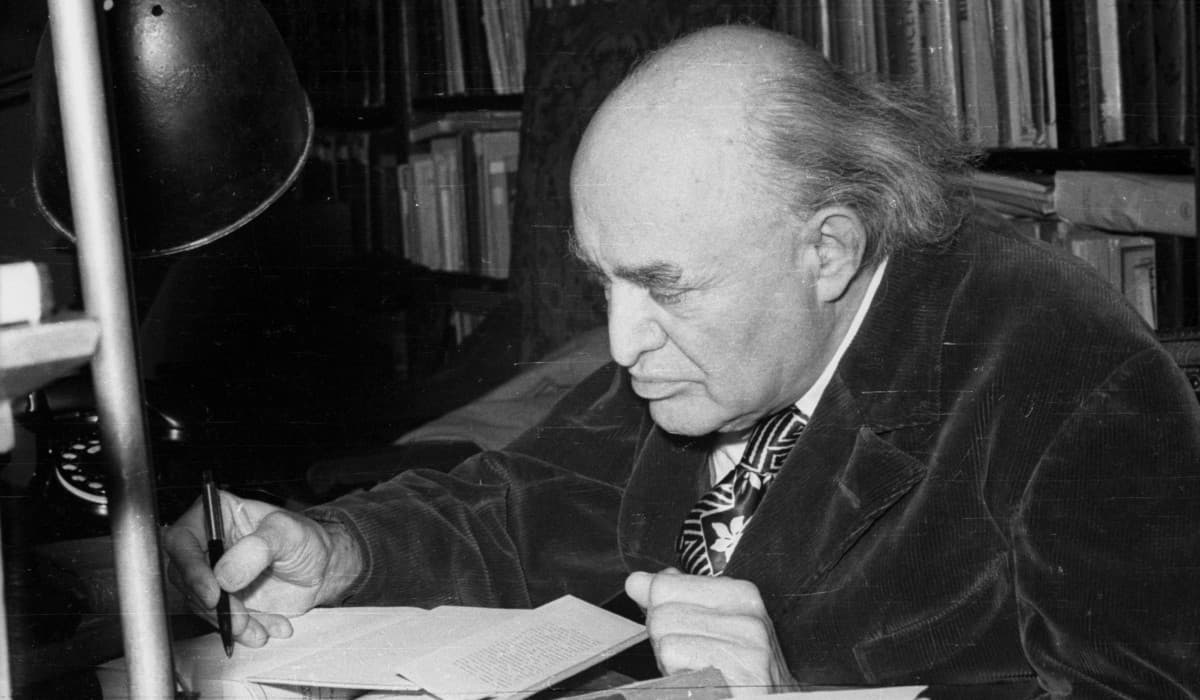 Füst Milán üzenete a magyar anyanyelv megőrzéséről