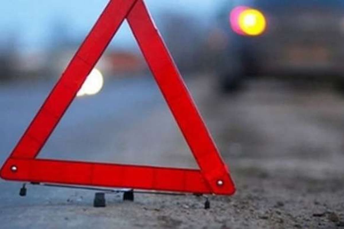 Súlyos baleset Alsószinevéren: árokba hajtott egy autó a Huszti járásban
