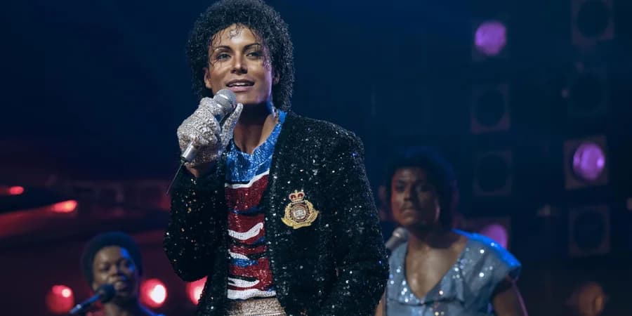 Michael Jackson-filmből lett az első életrajzi kasszasiker az egymilliárd dolláros bevétellel