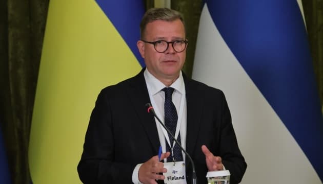 Finnország élénkíti szerepét Ukrajna újjáépítésében: Orpo miniszterelnök Gdańskban tárgyal