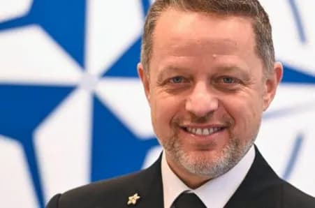 Ukrajna melletti NATO-támogatás változatlan Drapatij főparancsnoki kinevezése után