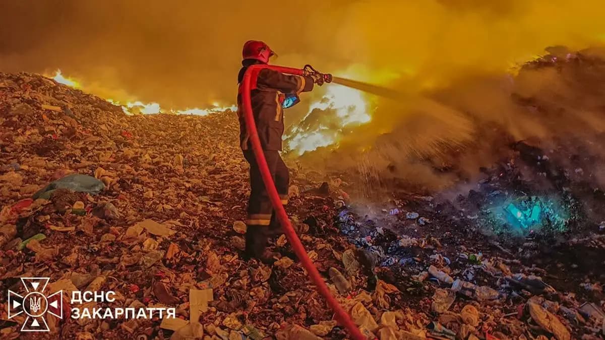 Újabb lángok csaptak fel a beregszászi hulladéklerakóban