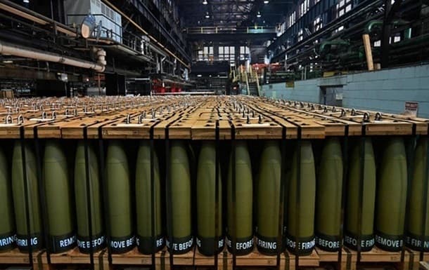 Nagy tüzérségi lövedék szállítás kezdődött Ukrajna részére a Rheinmetalltól