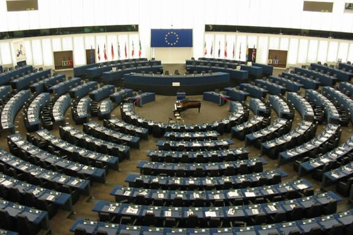 Az EP elismeri Ukrajna reformjait az uniós csatlakozás felé