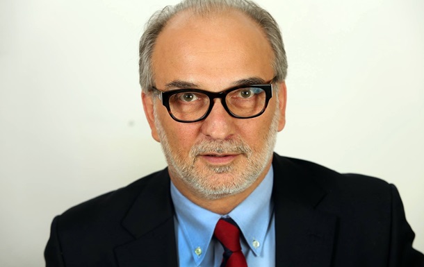 Lengyel politikusok visszafizetik kitüntetéseiket Nawrocki döntése miatt