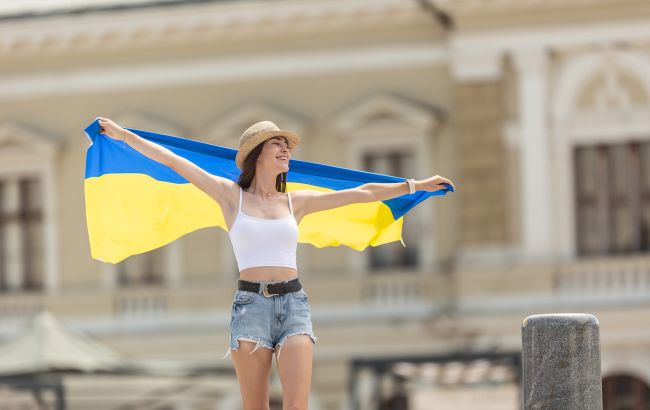 Az ukránok többsége az állami függetlenséget helyezi előtérbe a jólét helyett