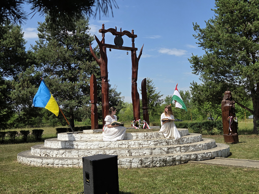 Őseink nyomán: harmadszor gyűltek össze a Tiszacsomai Honfoglalási Emlékparkban