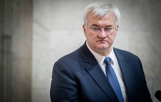 Zelenszkij még mérlegeli részvételét az ukrán helyreállítási konferencián