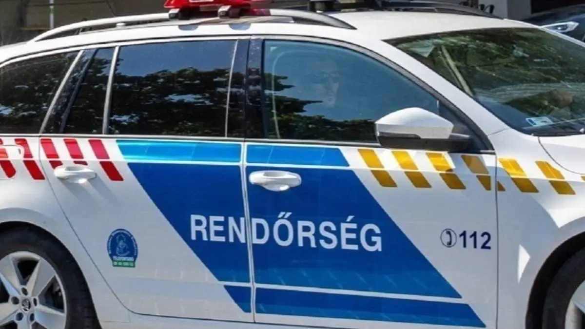 Halálos baleset Csetény mellett: autóbusz és gépkocsi ütközött össze