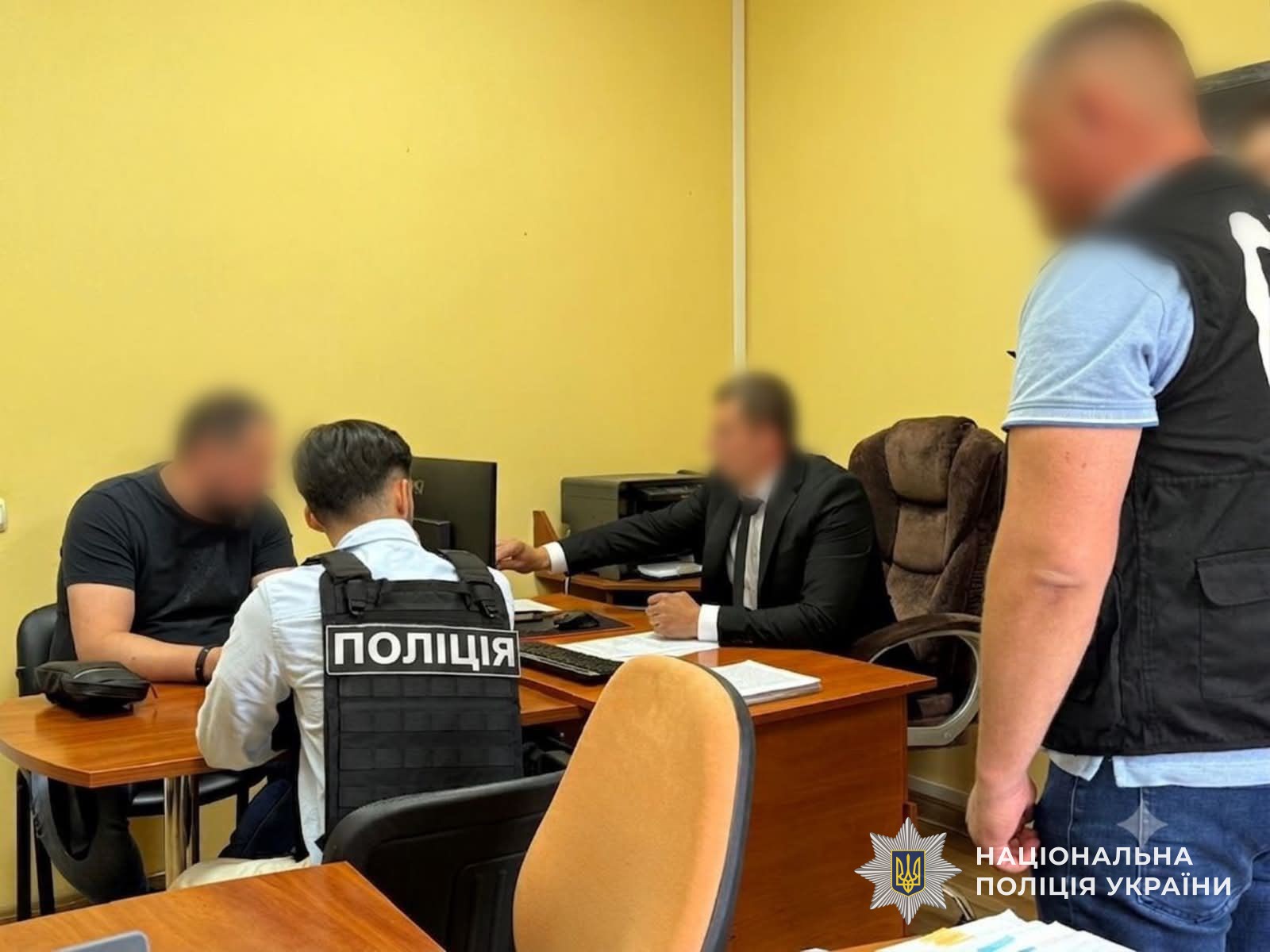 Vállalkozói csalás Ungváron: több mint 2 millió hrivnya tűnt el iskola felújításánál