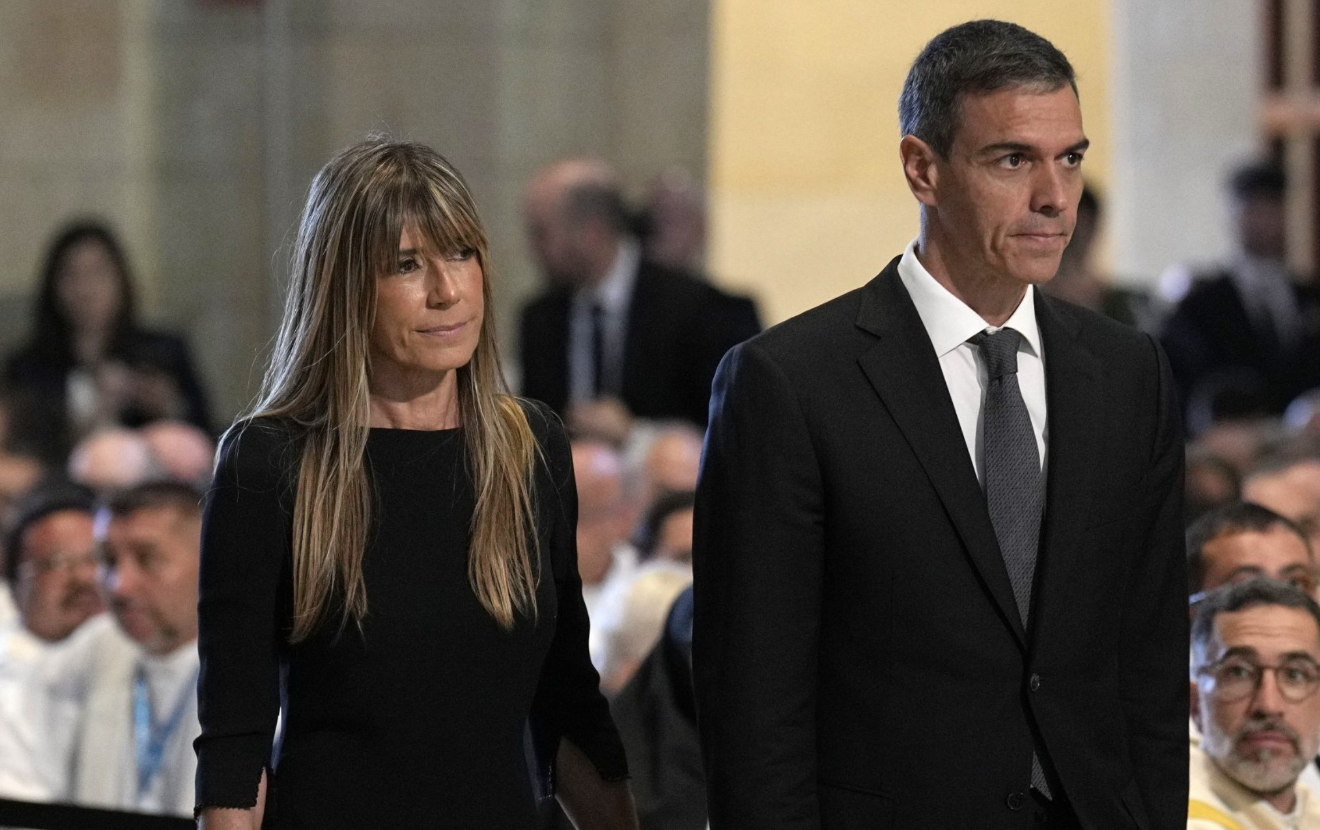 Súlyos korrupciós ügybe keveredett a spanyol miniszterelnök felesége