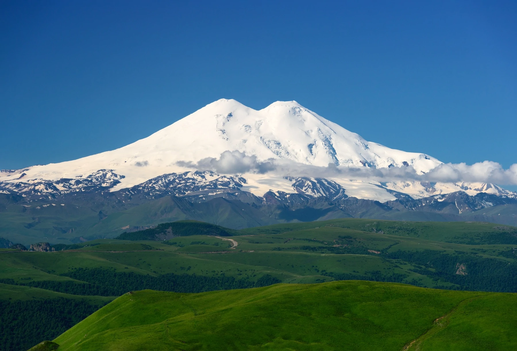 Tragikus véget ért bosnyák hegymászók kalandja az Elbruszon
